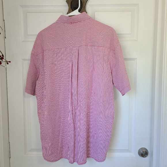 Izod Men's Classic Short Sleeve Button Down Shirt, Size: Large Color:  Red - Picture 10 of 11